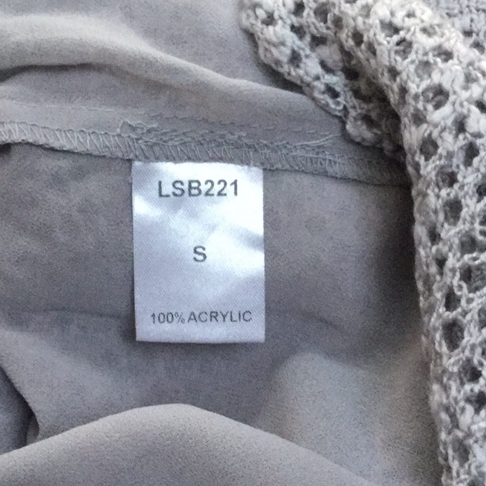 Dahlya Split Back Sweater 💗 Gray - Picture 5 of 8